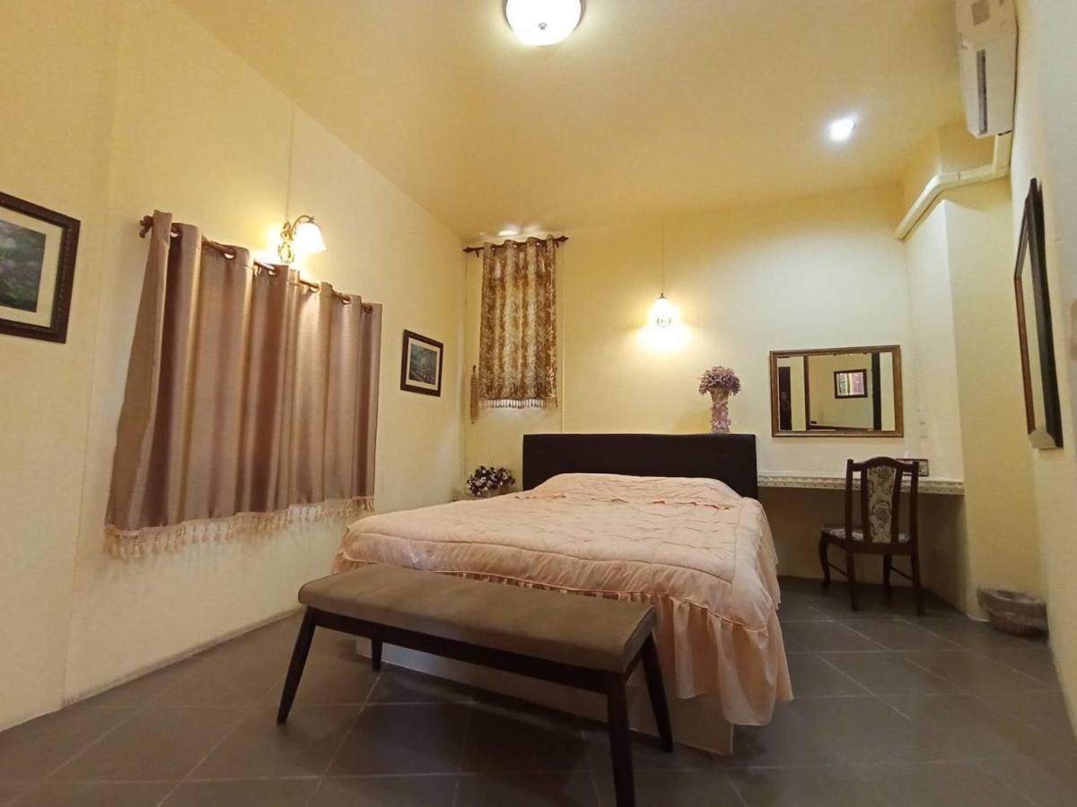 Kireeya Villa Phetchaburi Extérieur photo
