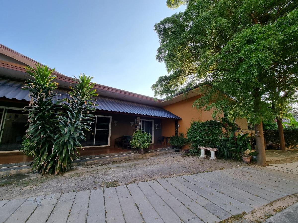 Kireeya Villa Phetchaburi Extérieur photo
