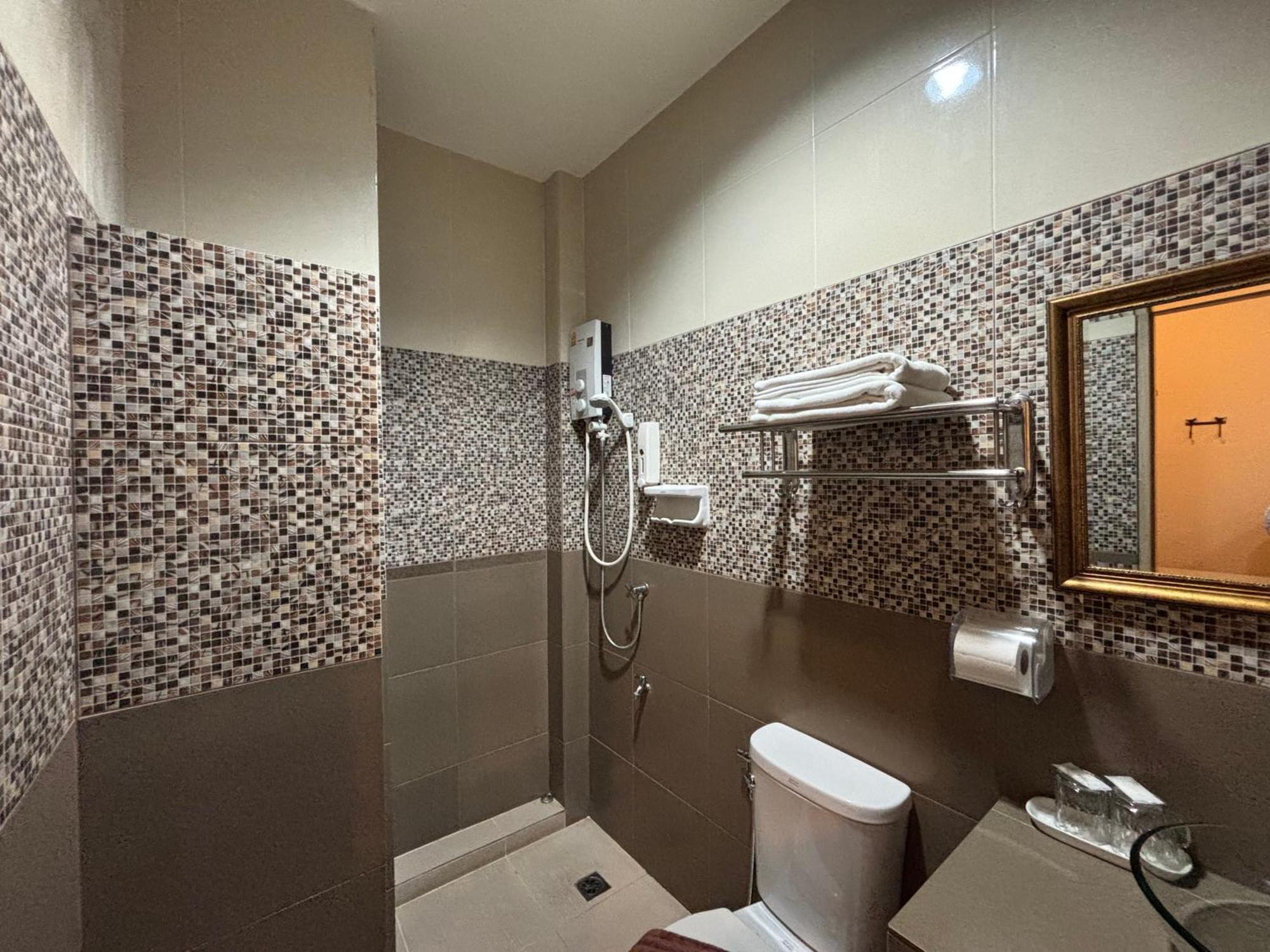 Kireeya Villa Phetchaburi Extérieur photo
